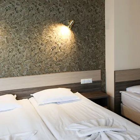 Hotel City 호텔