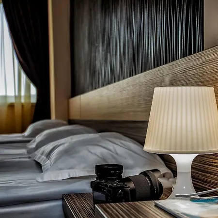 Hotel City بورغاس