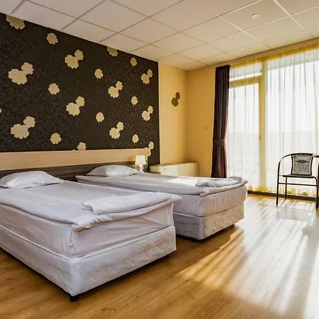 Hotel City فندق 2*