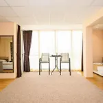 Hotel Hotel City 2*