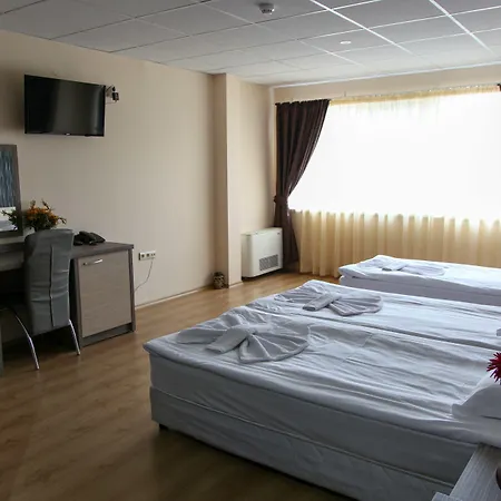 Ξενοδοχείο Hotel City 2*