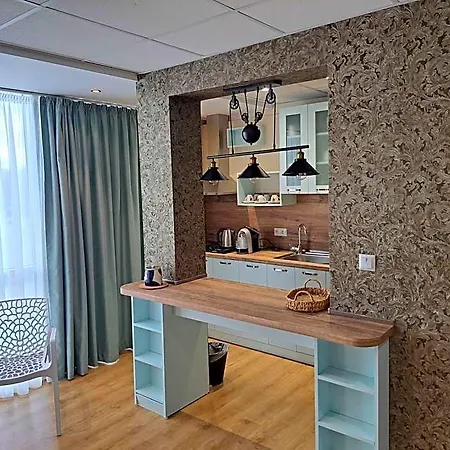 Hotel City 2*