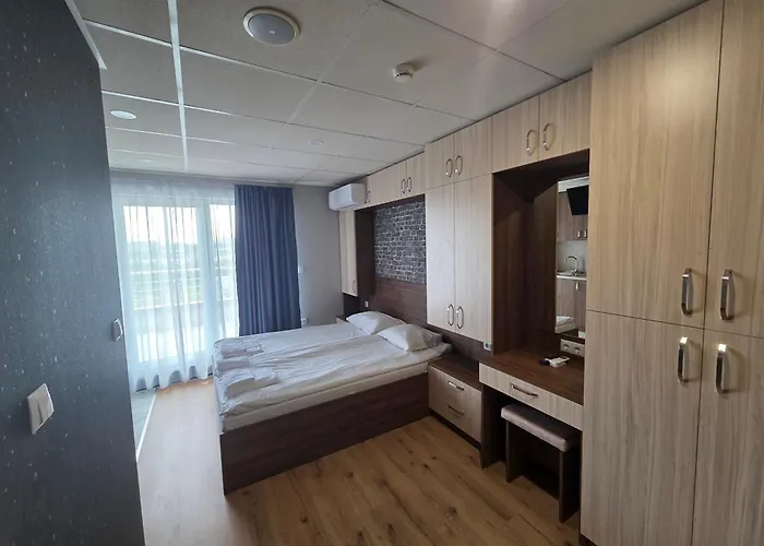 Hotel City Hotel 2*
