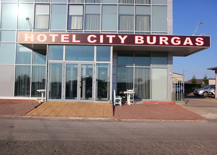 Hotel City Hotel 2*